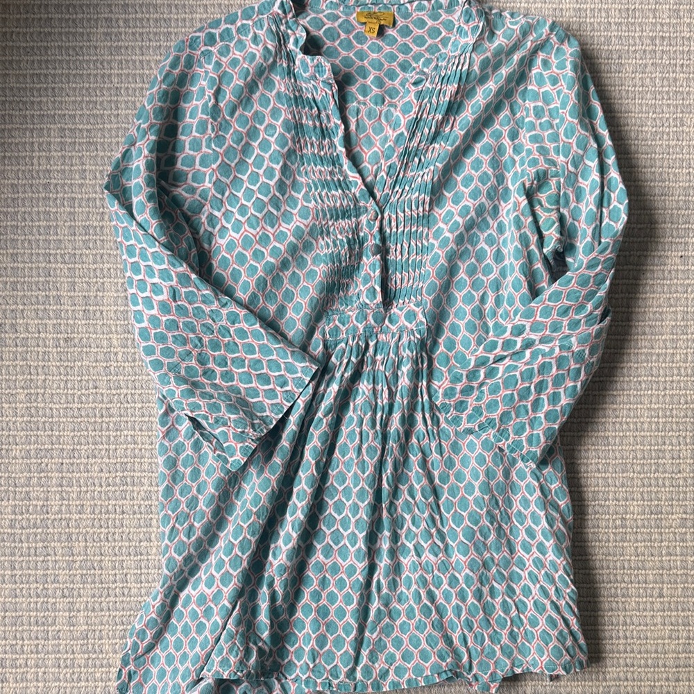 Roller Rabbit Aqua and Coral Geometric Tunic